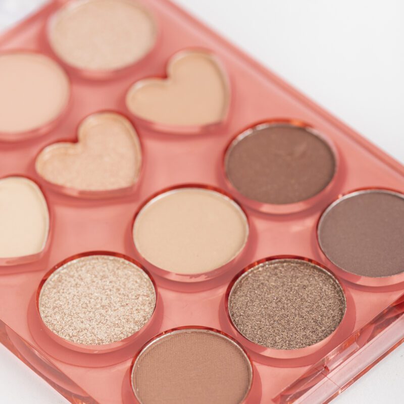 PALETA DE SOMBRAS PARA OJOS TRUE BEAUTY - Imagen 2