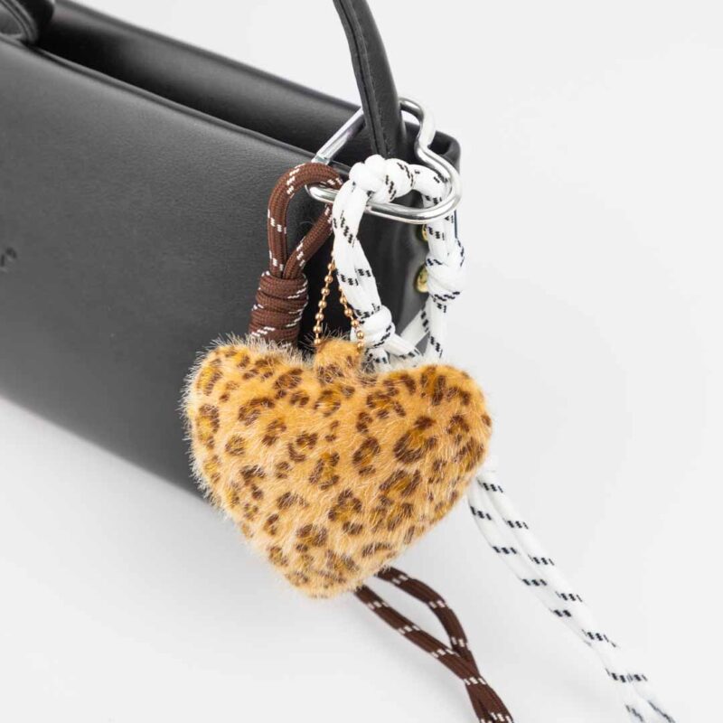 LLAVERO CHARMS CORAZON ANIMAL PRINT - Imagen 3