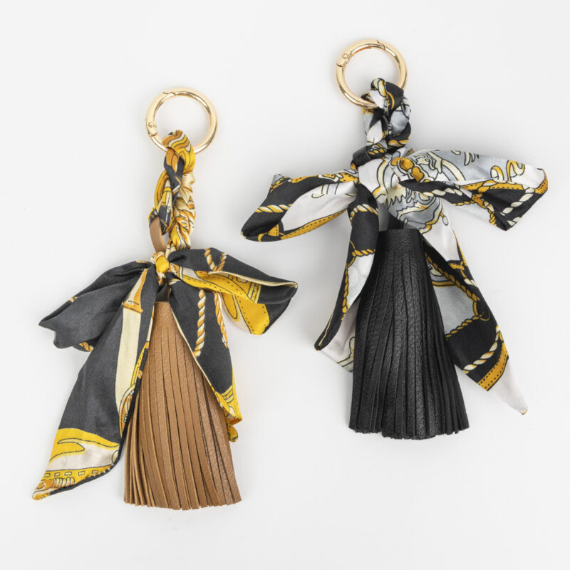 LLAVERO CHARMS PANOLETA ESTAMPADA