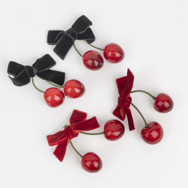 MOÑO CON CEREZAS