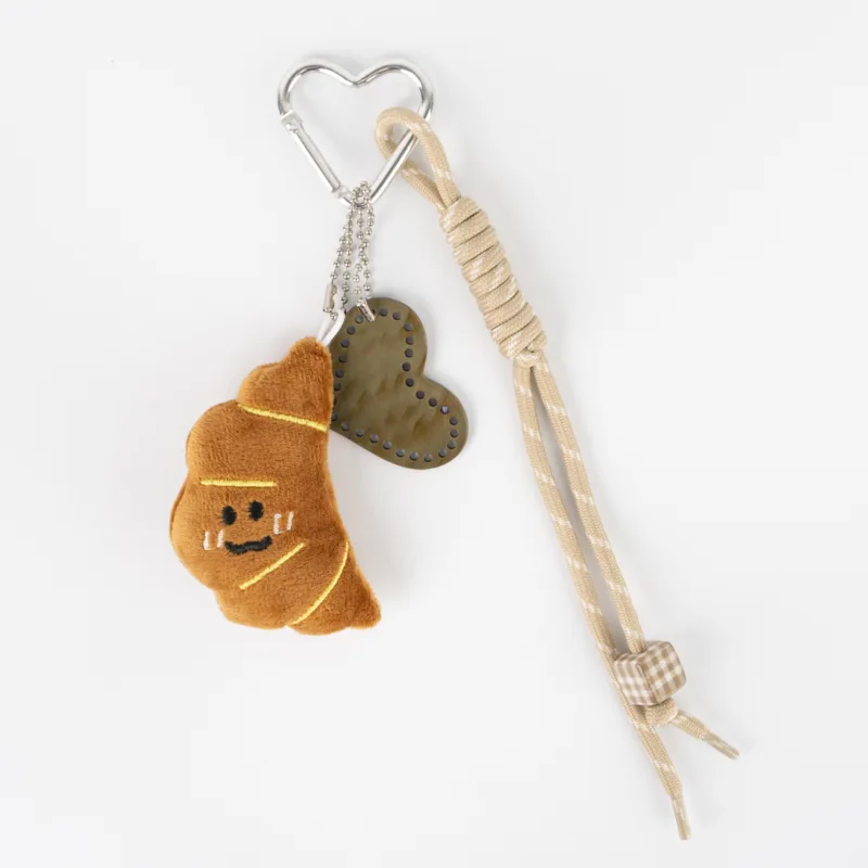 LLAVERO CHARM MEDIALUNA + CORAZON