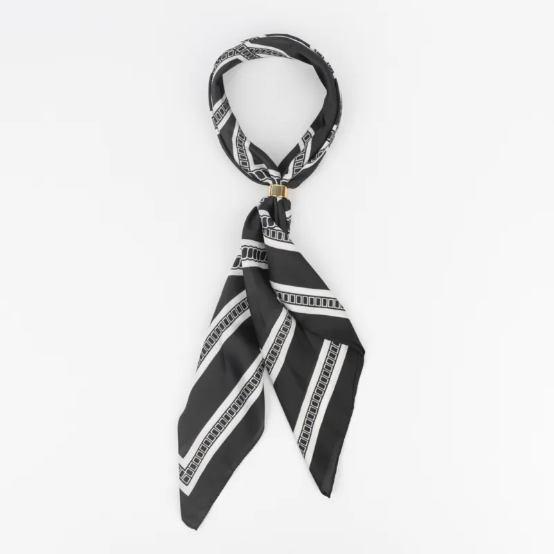 PAÑUELO DE SEDA CUADRADO