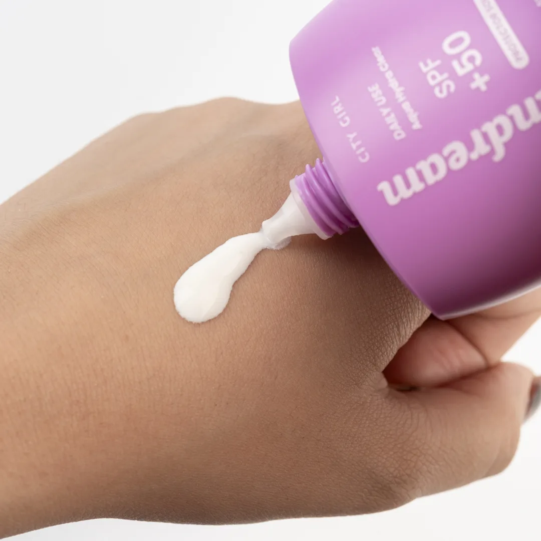 PROTECTOR SOLAR SUNDREAM SPF +50 50ml - Imagen 5