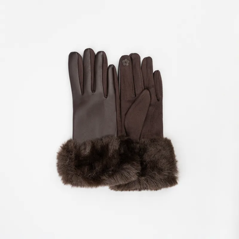 GUANTES DE CUERINA